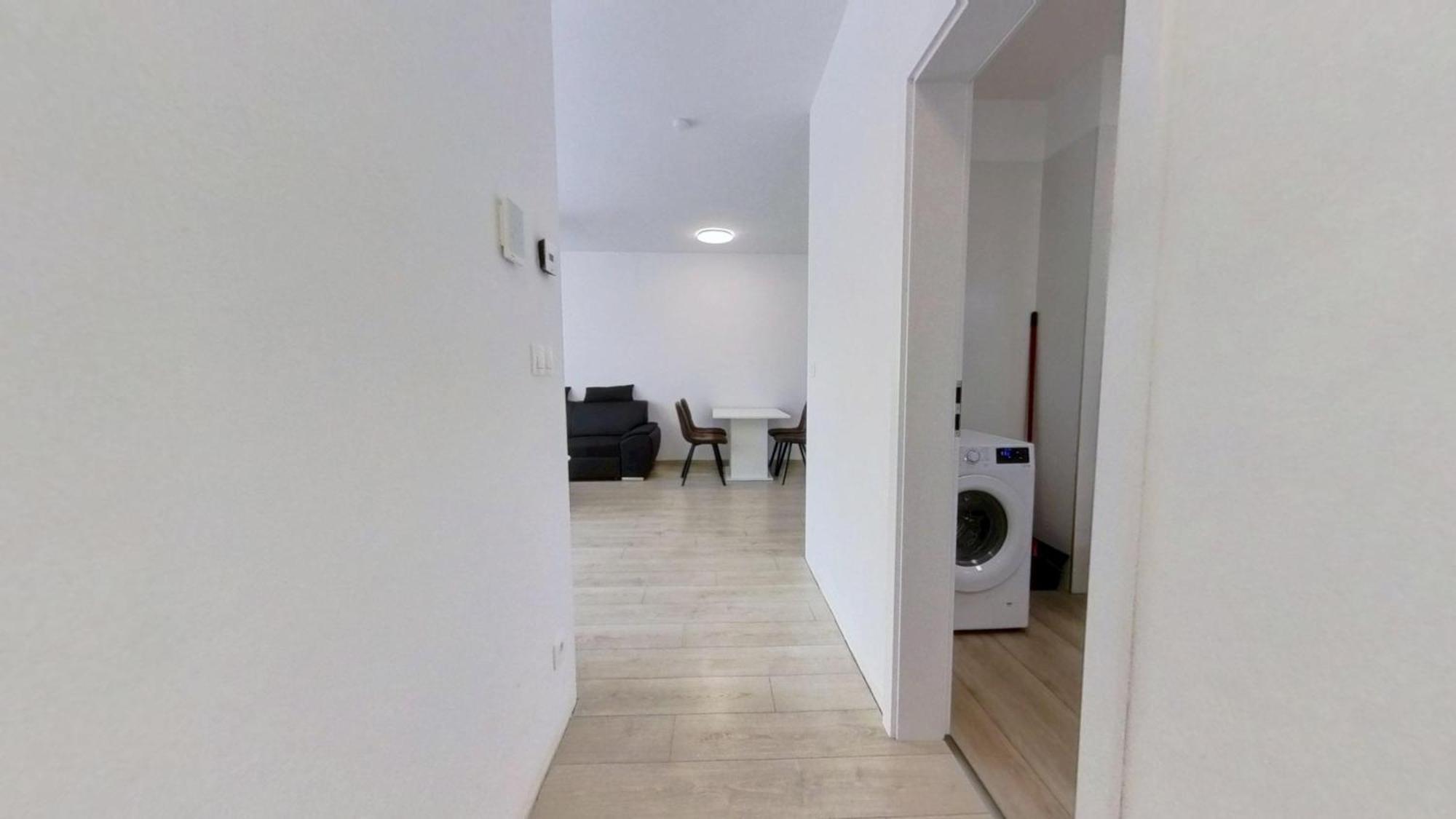 Air-Conditioned 2 Room Apartment, With Terrace, Rovinka, 302 Εξωτερικό φωτογραφία