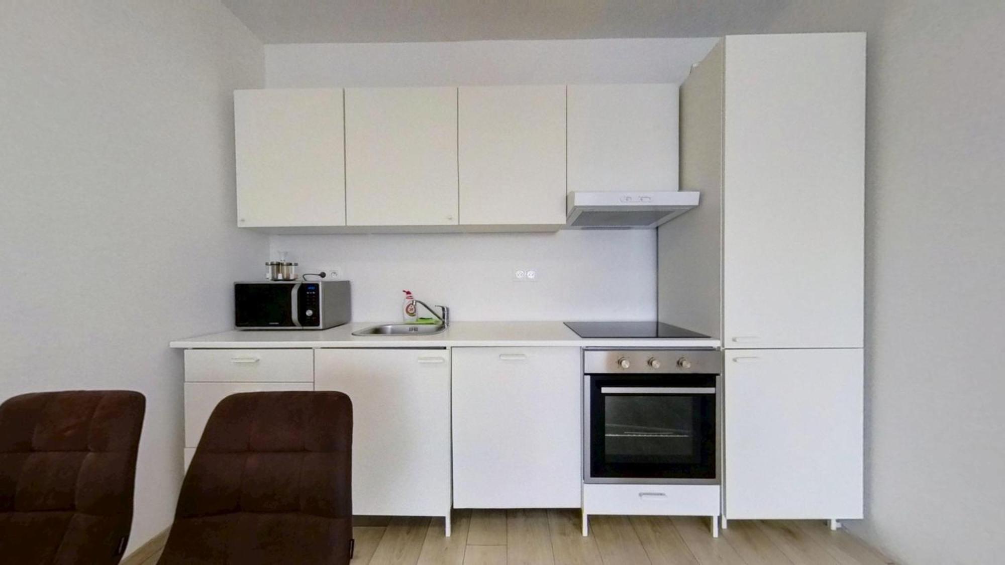 Air-Conditioned 2 Room Apartment, With Terrace, Rovinka, 302 Εξωτερικό φωτογραφία