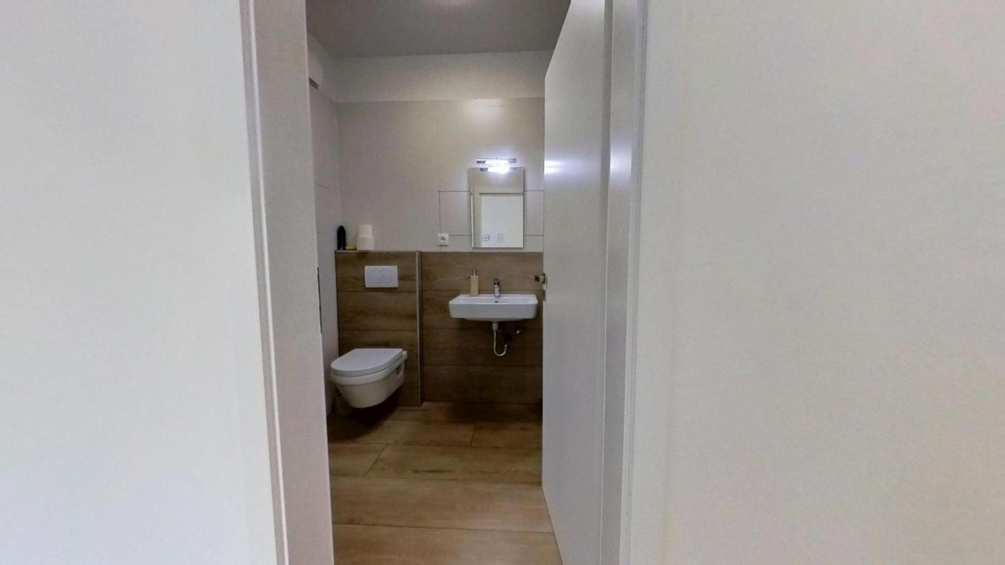 Air-Conditioned 2 Room Apartment, With Terrace, Rovinka, 302 Εξωτερικό φωτογραφία